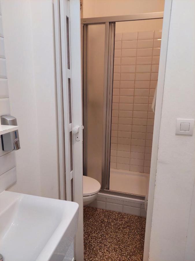 Ai Quattro Angeli Aparthotel Praha Bagian luar foto