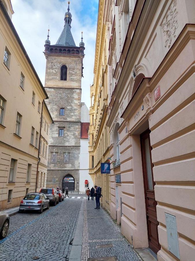 Ai Quattro Angeli Aparthotel Praha Bagian luar foto
